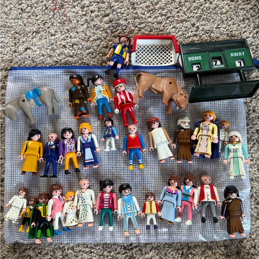 Large set of Playmobil people and pieces 32 total
